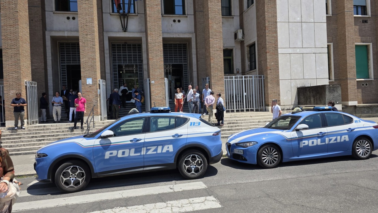 Evacuato il tribunale di Latina per allerta bomba