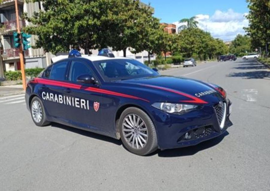 Arrestato 19enne per rapina e aggressione in un parco