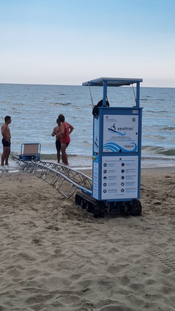 La spiaggia inclusiva di Latina ora ha il sistema Seatrac