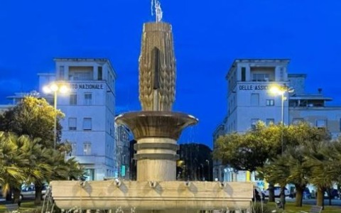 Piazza della Libertà: residenti esasperati presentano esposto