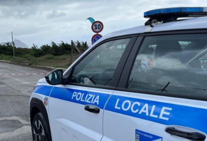 Controlli sul lungomare di Latina: 200 multe e due sequestri