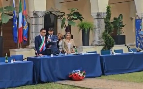 Fondi, insediata la giunta Carnevale: ecco i nomi