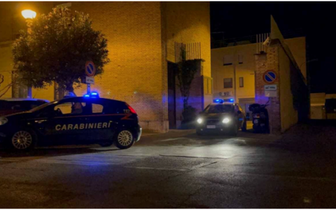 Minaccia i carabinieri e provoca disordini, denunciato 27enne