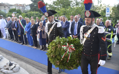 Inaugurata la stele per il Carabiniere Di Tano a Santi Cosma