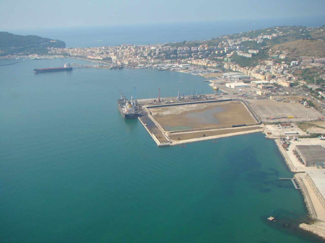 Allerta polveri al porto di Gaeta, sindacati in stato di agitazione