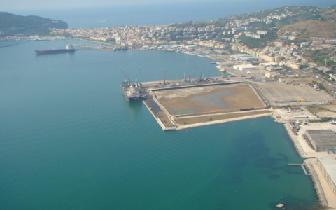 Allerta polveri al porto di Gaeta, sindacati in stato di agitazione