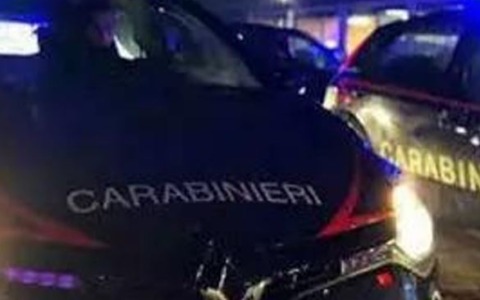 Incendi auto nel casertano: due arresti per doloso