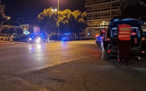 Cinque giovani arrestati per rapina all’alba a Terracina