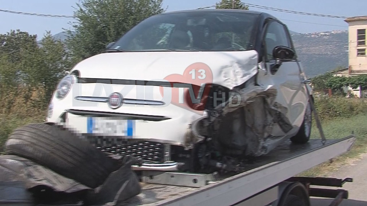 Incidente a Latina: feriti madre e due bambini in vacanza