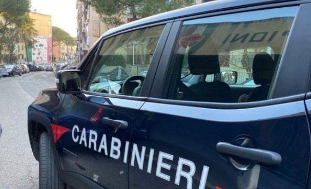Furto di catenina d’oro: tunisino arrestato a Terracina