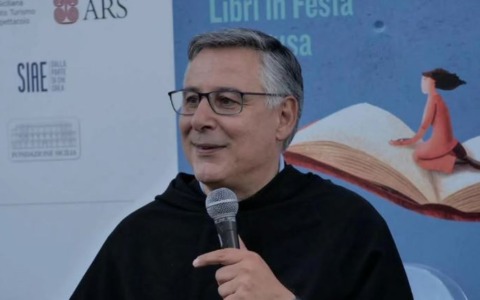 Presentazione del libro di Padre Enzo Fortunato a Sezze