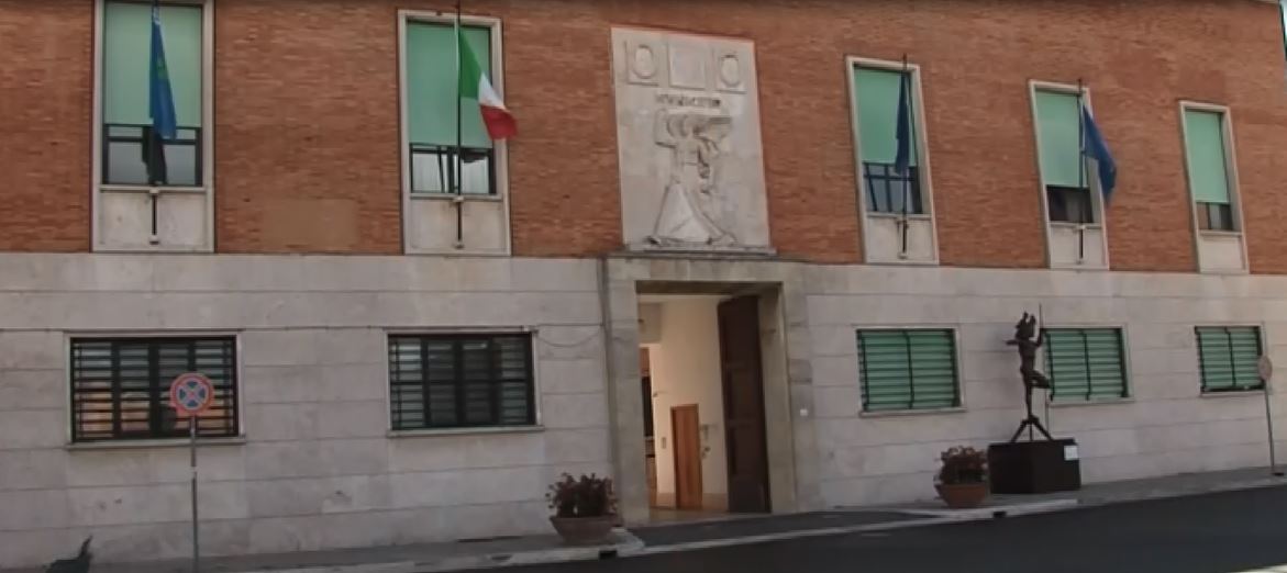 Sabaudia perde la Bandiera Blu, l’opposizione chiede dimissioni