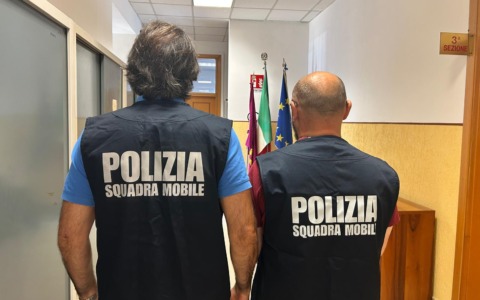 Due stranieri denunciati per tentata rapina a Latina