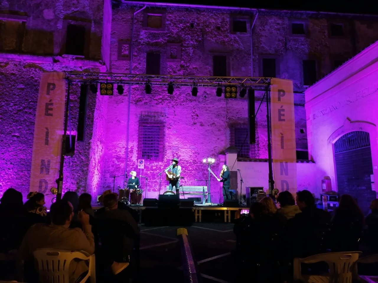 Ritorna il Pé Ì Ndó Festival: musica e diritti a Giulianello