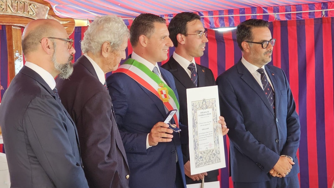Gaeta riceve la Medaglia d’Argento dei Cavalieri di Santo Stefano