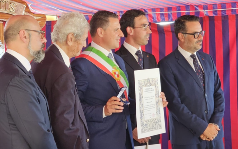 Gaeta riceve la Medaglia d’Argento dei Cavalieri di Santo Stefano