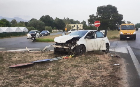 Incidente sulla Pontina: due donne ferite, una grave