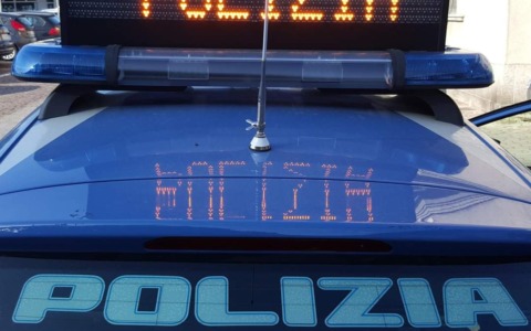 Anziano arrestato per violenza su bambino in spiaggia