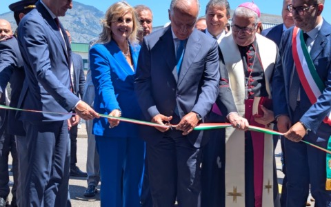 Inaugurato il Commissariato di P.S. a Fondi con Piantedosi