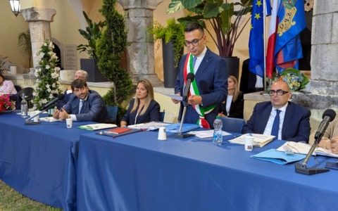 Il Sindaco Carnevale presenta il nuovo Commissariato di Polizia