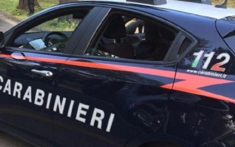 Aggredito in piazza, arrestato all’aeroporto prima della fuga
