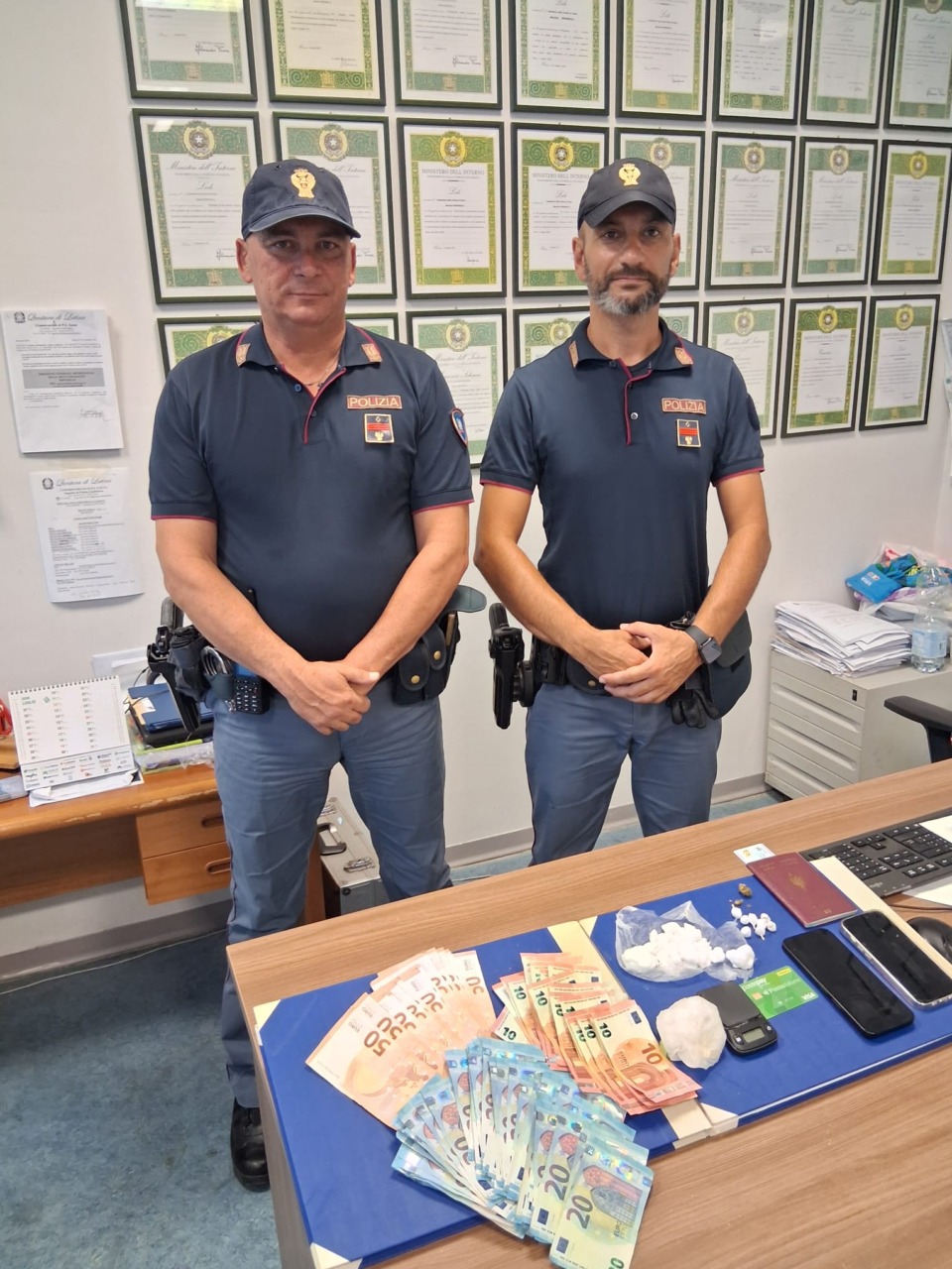 Cocaina a Gaeta, arrestati due giovani dalla Polizia