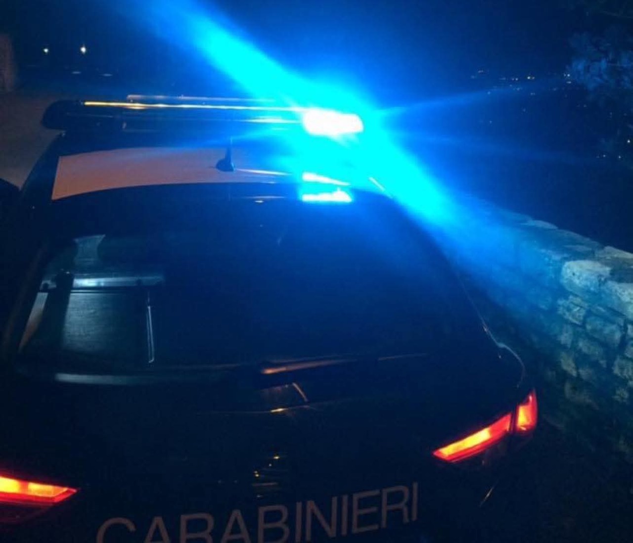 Cisterna, due anziani trovati morti nella loro auto