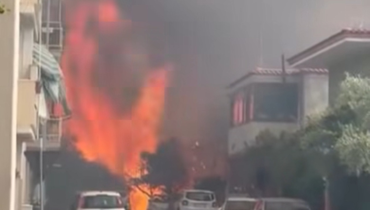Incendio a Campo Boario: evacuate due abitazioni