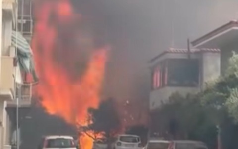 Incendio a Campo Boario: evacuate due abitazioni
