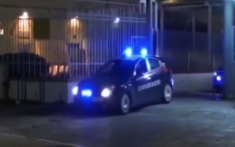 Spaccata al Carrefour dell’Orologio: bottino da 40mila euro