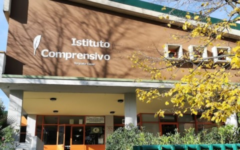 Bonifica amianto nella scuola di via Tasso: commissione martedì
