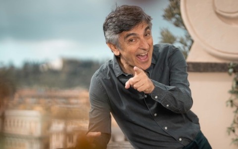 Vincenzo Salemme inaugura l’Arena del Mare il 5 agosto