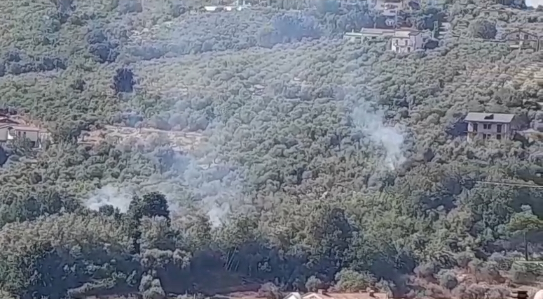 Incendio in Boschetto, Vigili del Fuoco al lavoro