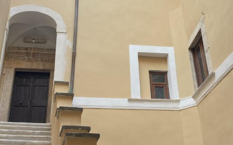 Sermoneta, restaurate le facciate interne di Palazzo Caetani