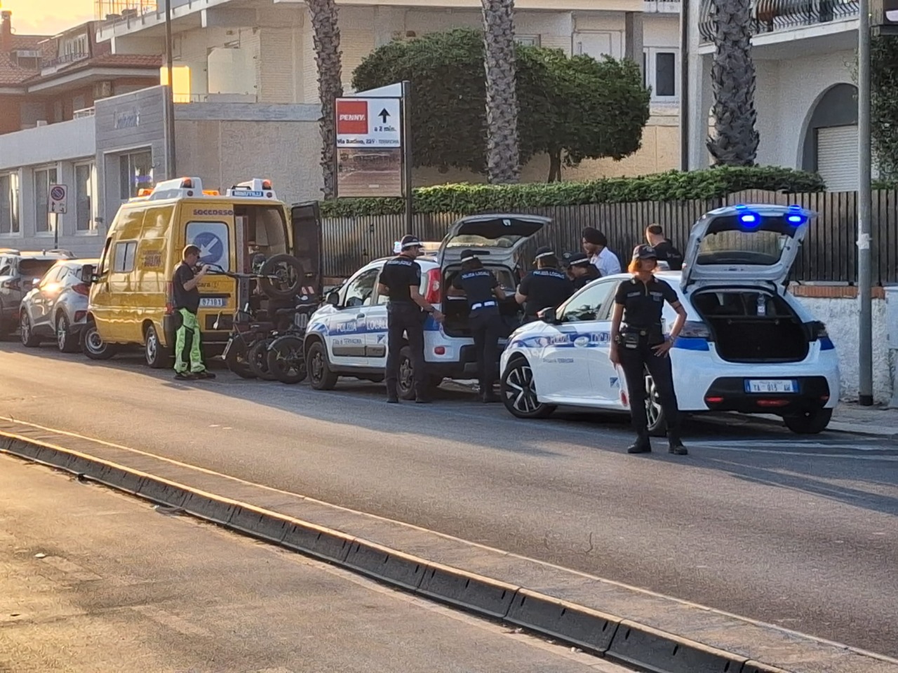 Terracina, sequestrati dieci velocipedi elettrici