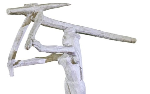 Cambellotti, restauro aperto per due sculture a Latina