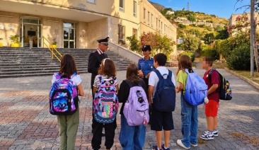Scuola, ripartono i controlli dei Carabinieri nel territorio pontino