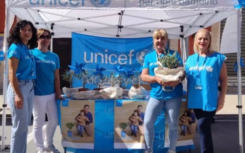 Unicef, torna la campagna “Ulivo” per la Festa dei Nonni