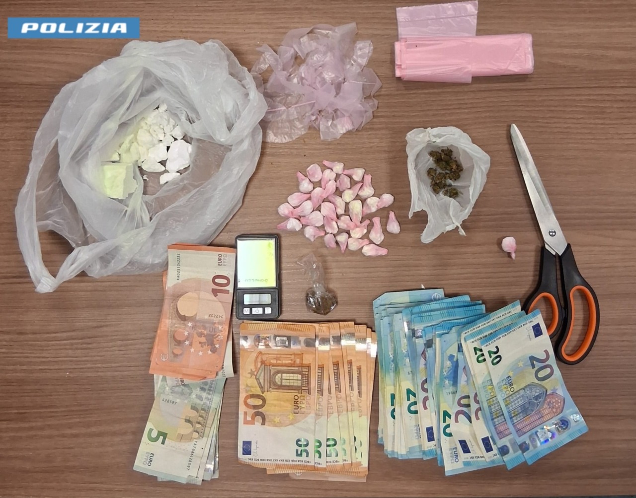 Cocaina destinata allo spaccio, arrestato giovane a Gaeta