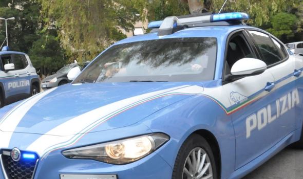 Rapinato a 86 anni davanti alla chiesa di Santa Maria Goretti